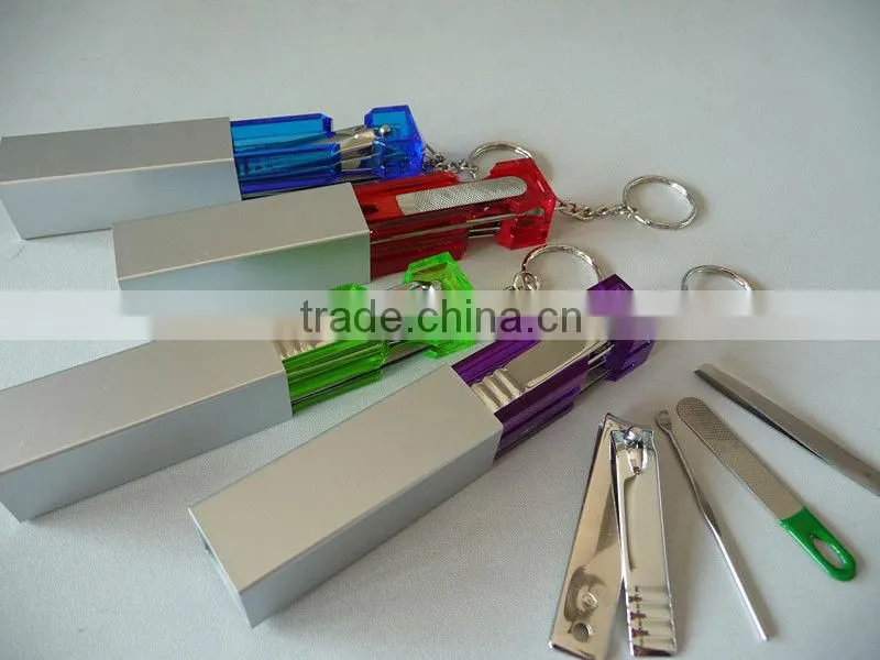 Hot selling popular promotion mini cheap manicure set