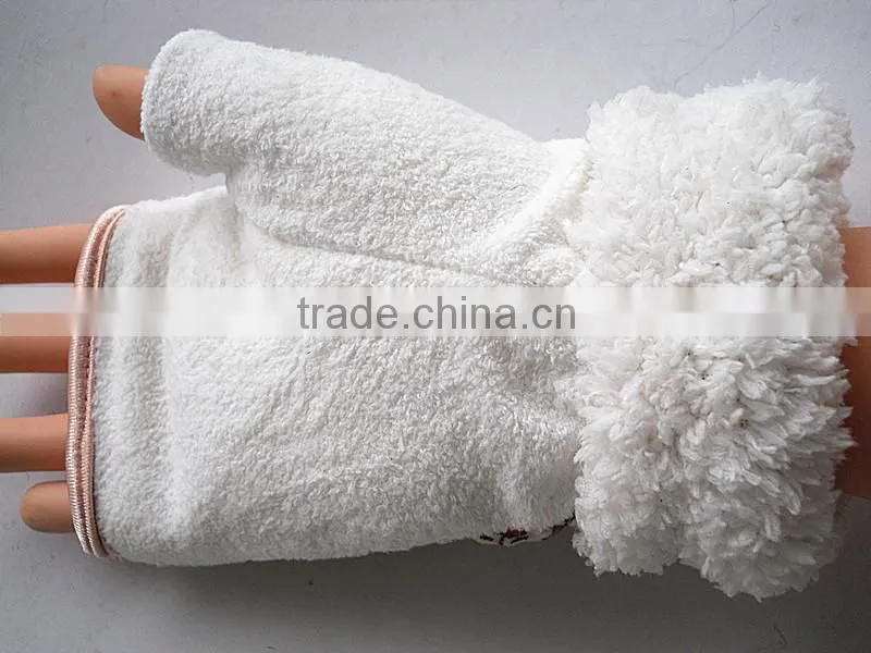 ladies fashion fingless winter gloves