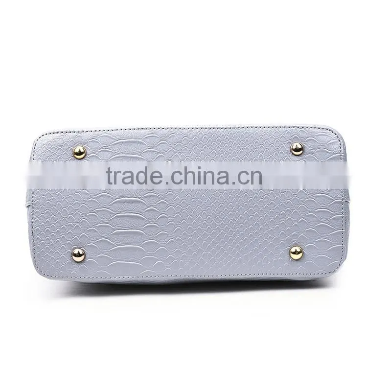 Hot Sell PU leather Material patent Leather Logo Handbag For Weekend