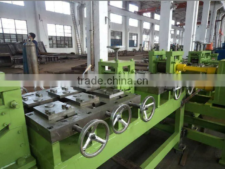 China automatic flat bar straightening and cut to length line