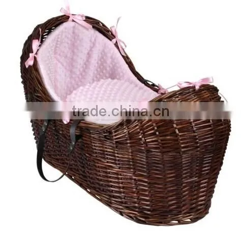 Pod wicker white Moses basket