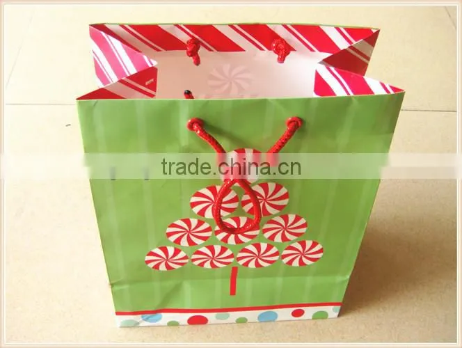 Shenzhen OUV Fancy Paper Gift Bags Bulk