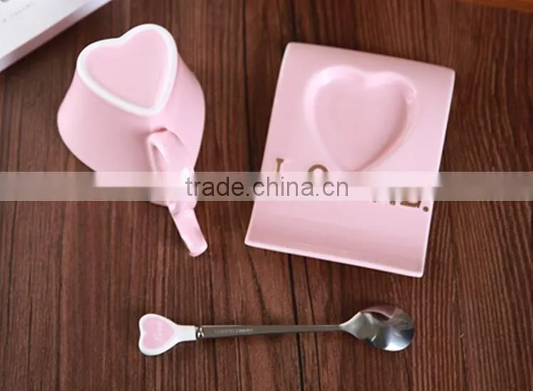 250ml Ceramic mug with special handle Heart shaped coffee mug