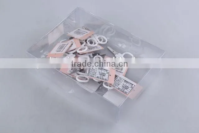 cheap plastic hotel sewing set