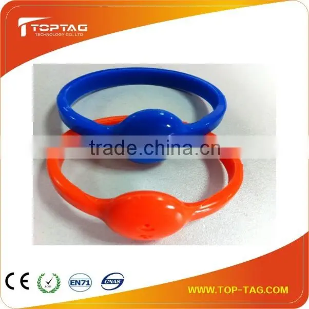 125khz smart T5577 wristband for swimming pool