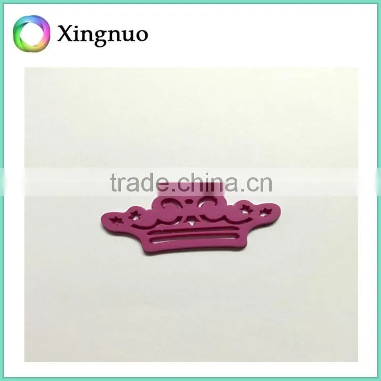 Embossed garment rubber patch logo