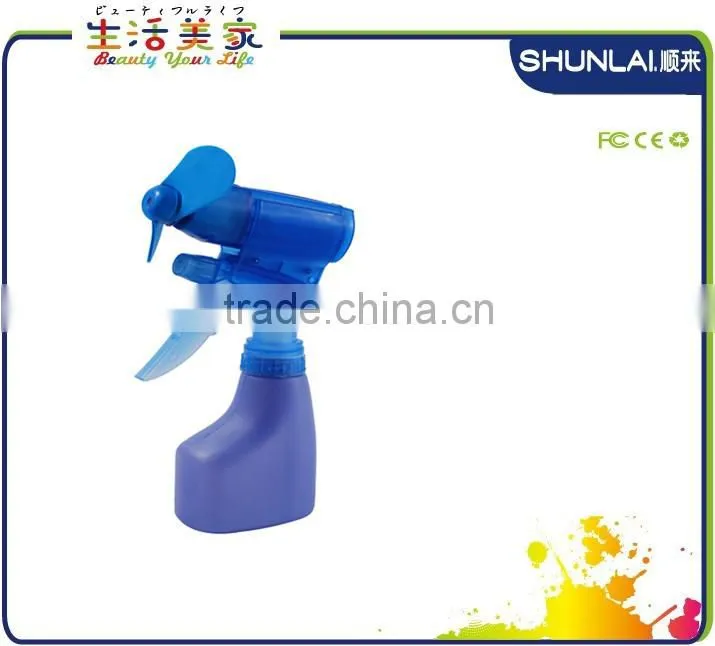 plastic knapsack sprayer in garden sprayer