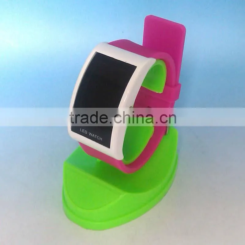 Wah Shun Watch factory OEM silicone digital led Hot sell watch