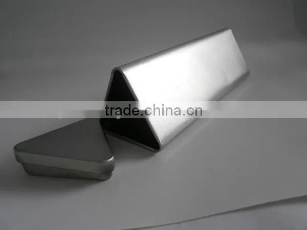 hangzhou high quality recycle triangle-shape metal tin container