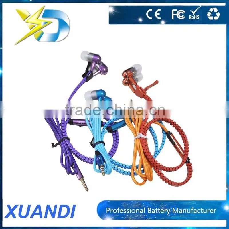 Metal stereo in ear earphone wired headphone with mic
