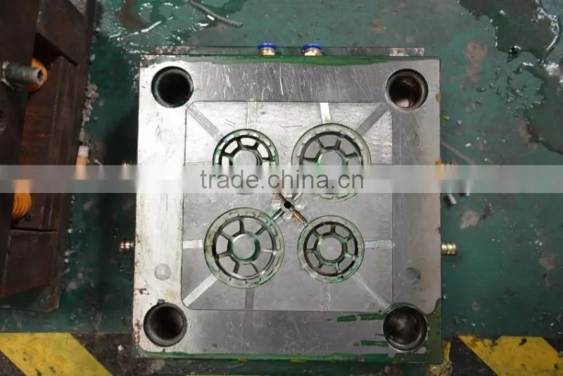 plastic parts injuestion mold injection molding
