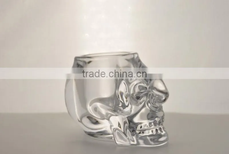 Wholesale high quality crystal skull candle candle holder for halloween