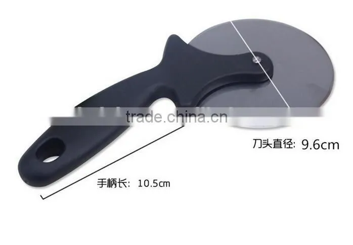 CY135 Stainless Steel Pizza Cutter Pizza Knife