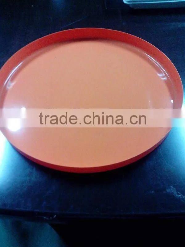 Vacuum suction plastic circular tray
