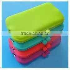 2016 Beautiful & Elegant Silicone Unique Cosmetic Bags