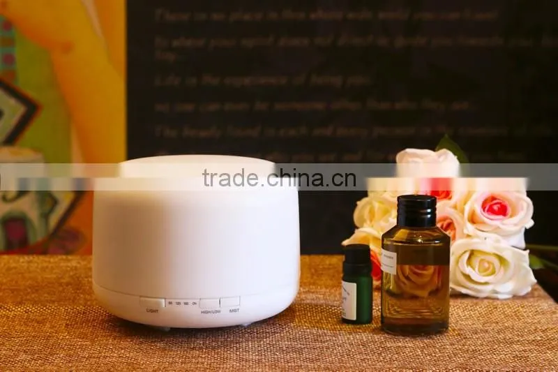 500ml Aromatherapy Essential Oil Diffuser Ultrasonic Air Humidifier with 4 Timer Settings 7 LED Color Changing Lamps