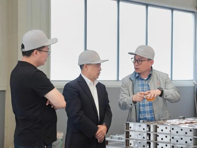 Chairman Liu Visits DTS to Discuss Smart Development in the Canning Industry