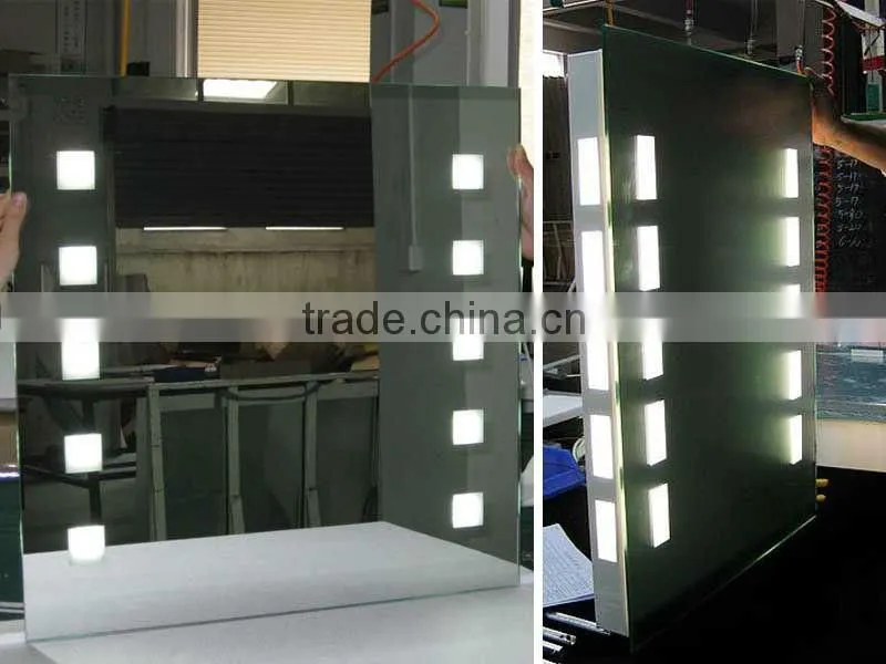 Modern Design 5mm Silver Glass Hotel Bathroom Mirror With Light