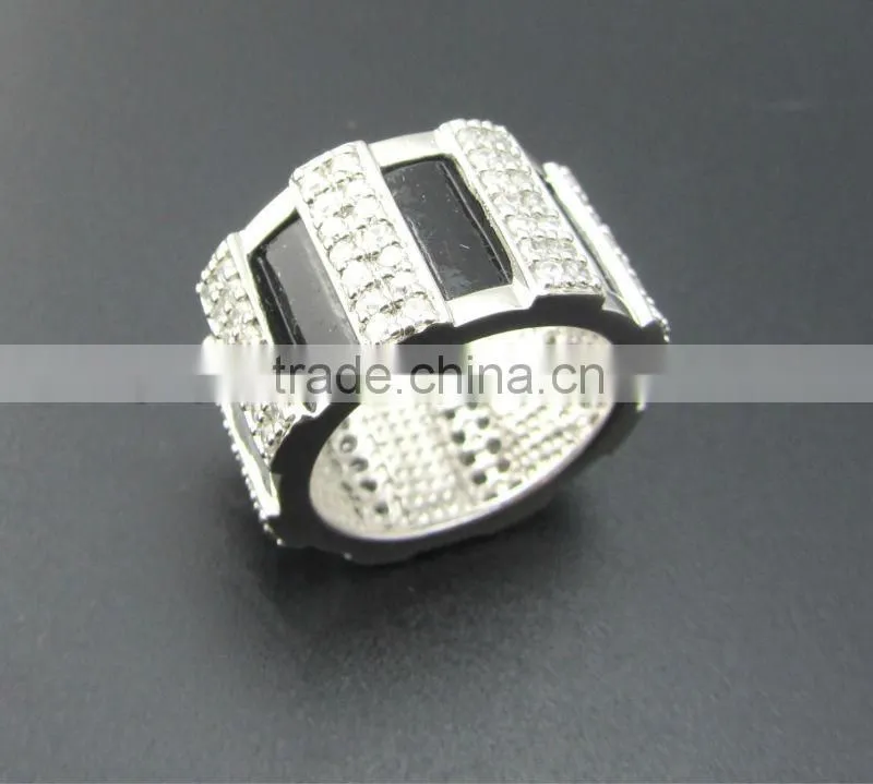 Unique Design Plain Silver Ring