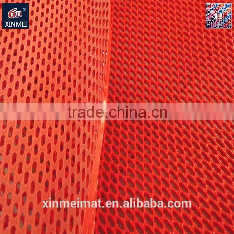 Waterproof hollow out anti slip pvc play mat