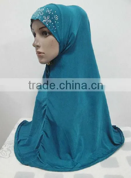 H110 latest muslim hijab with flower rhinestone design on back