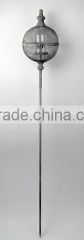100333F- sphere metal wire cage candle lantern w/stick