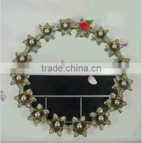 Vintage Leaf Metal Wall mirror for Home Decor