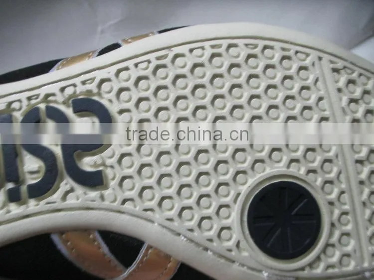 Ukraine leather Wrestling Shoes boxing training shoes with original outsole hot in Russia kungfu sport shoes