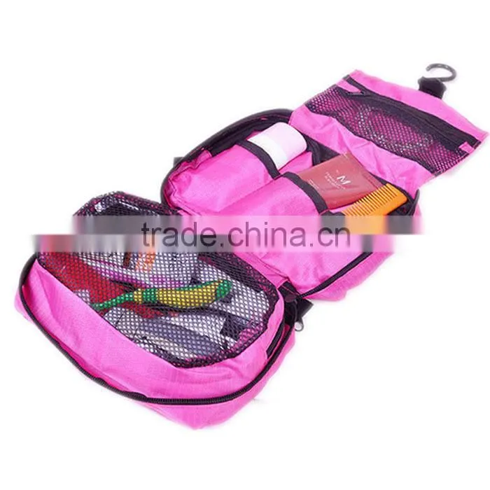 Multifunctional travelling bag