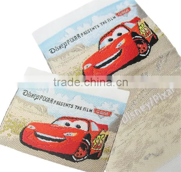 Custom Fashion High Density Damask Woven Cloth Badges
