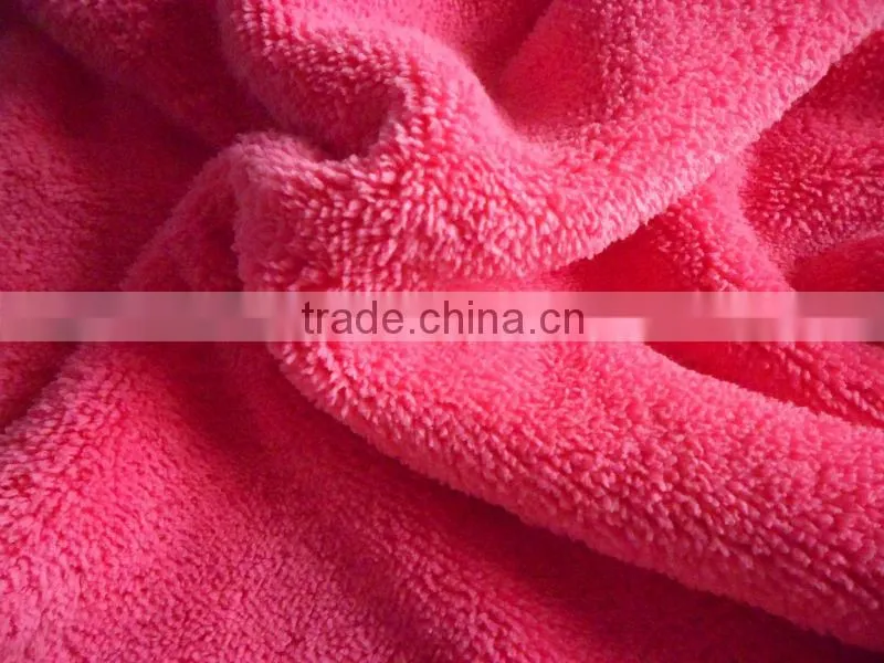 Microfiber cleaning cloth for car
