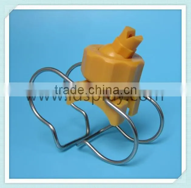 Platic adjustable ball clip on spray nozzle
