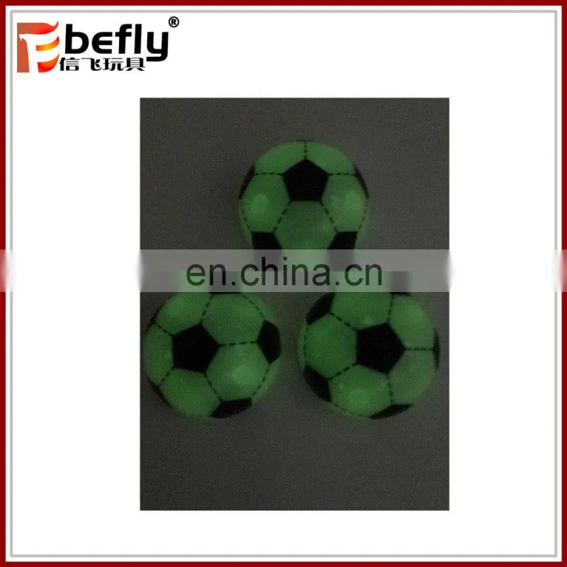 Cheap football pull back racing toys for vending capsules