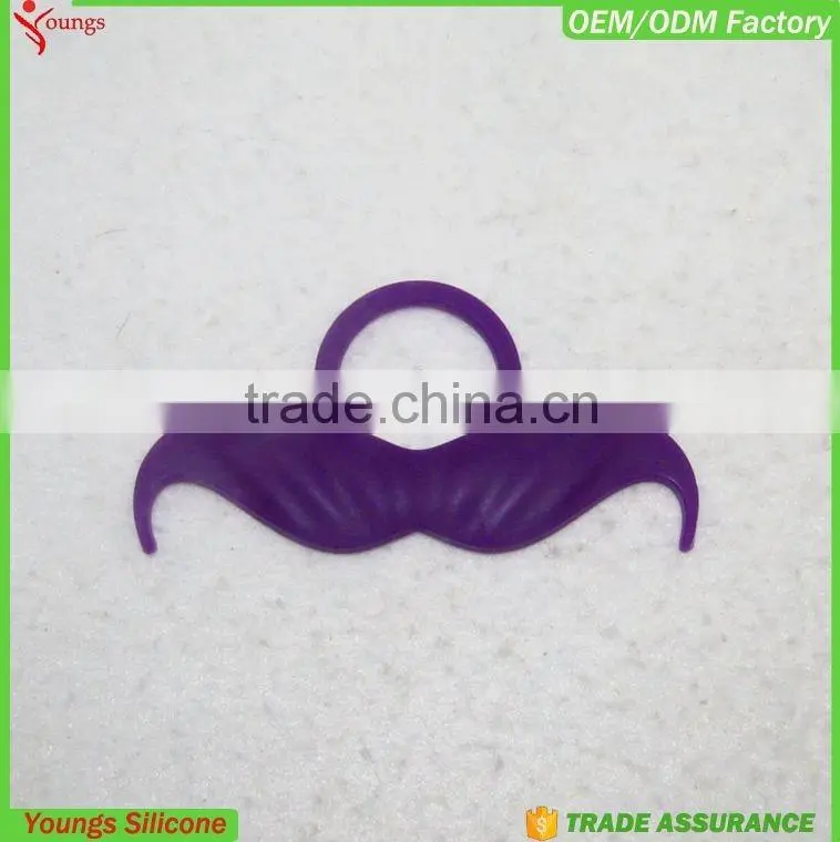 Promotion Identification Silicone Beard Wine Glass Marker/Wine Glass Charms/Plastic Glass Clip