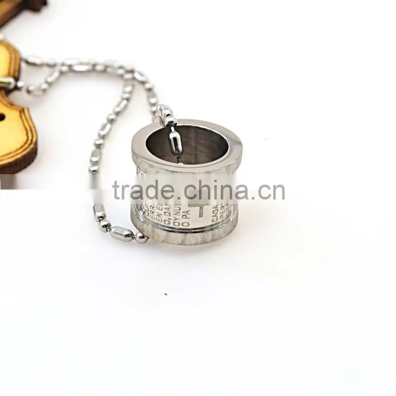 Wholesale Jewelry Round simple pendant design letter diamond charm pendant