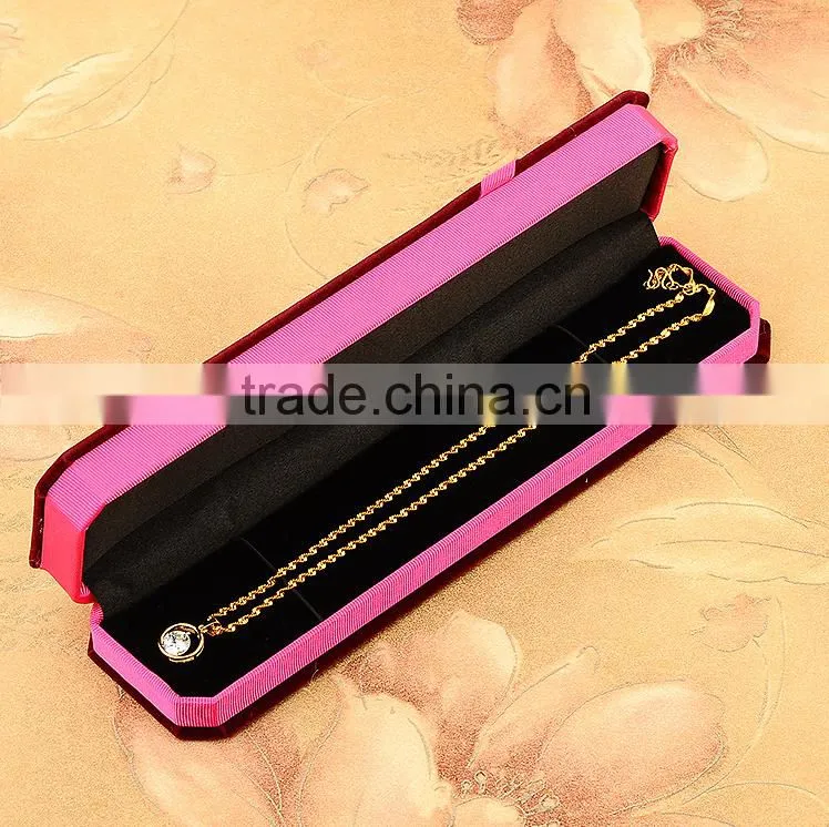 Wholesale charm necklace circle gold necklace popular pendant necklace
