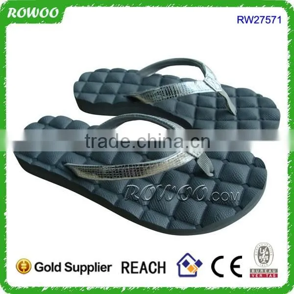 New Sexy EVA Women Flip Flops With PU Strap And Massage Sole