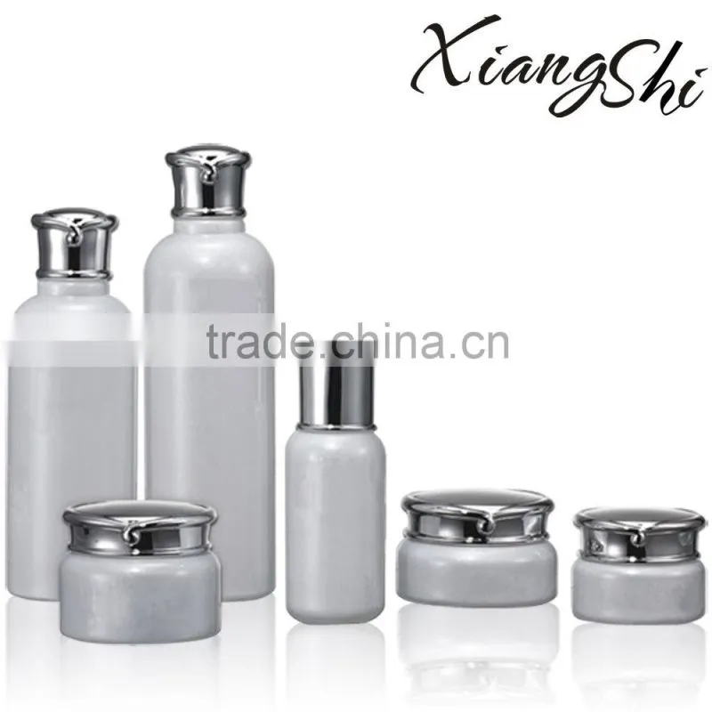 White Printing Cosmetic Packing Set With Aluminum Cap And Spary