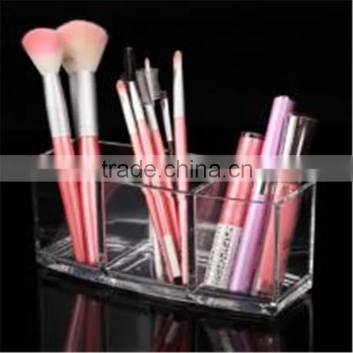 Acrylic brush holder with lid in cosmetic bags / cases