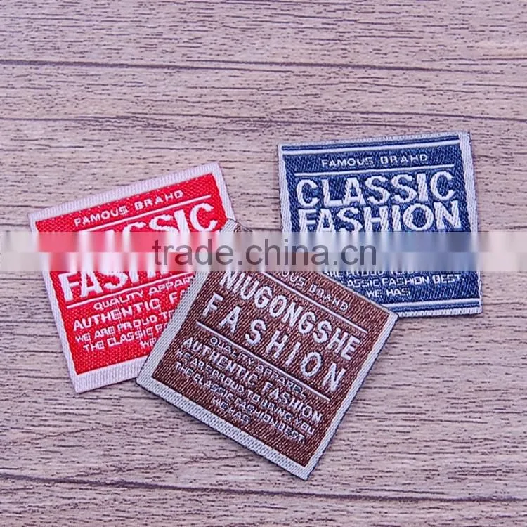 Red cardboard e-hookah private handmade clothing label