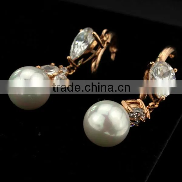 crystal new arrival hanging double sided pearl earring, fake pearl earrings