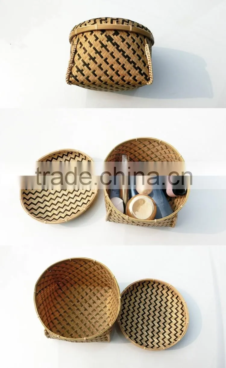 Round shape Bamboo woven desktop storage basket with cover