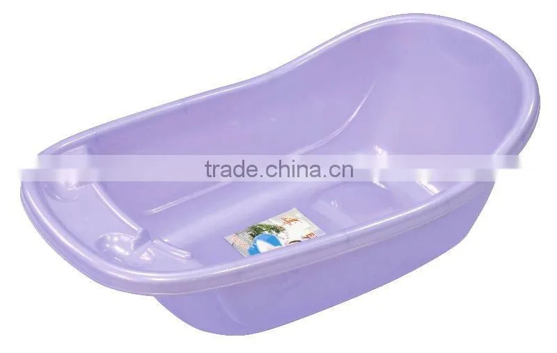 plastic lovely baby bathtub