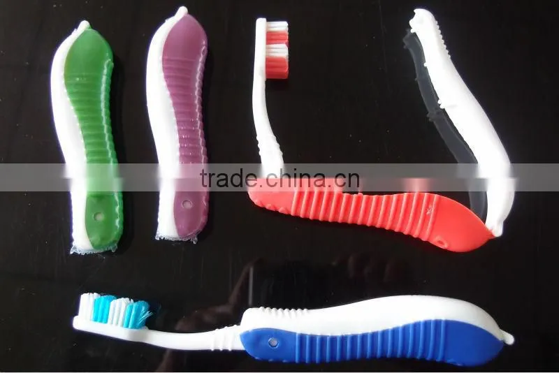 Foldable Travel Toothbrush