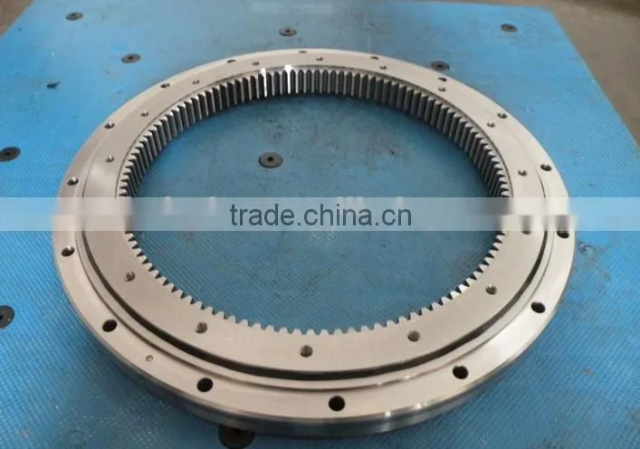 sany SY215 swing bearing swing gear Pn 10473822