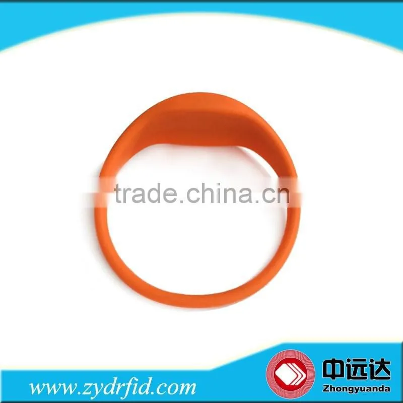 Hot selling colorful waterproof RFID wristband RFID Bracelet Tag