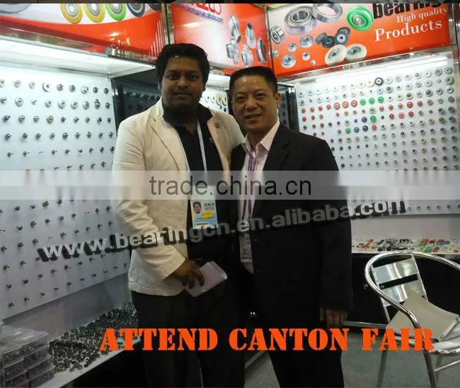 OEM service 696 stainless bearing roller,rubber wheels for shower room