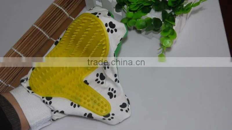 Pet supplies pet brush gloves kit