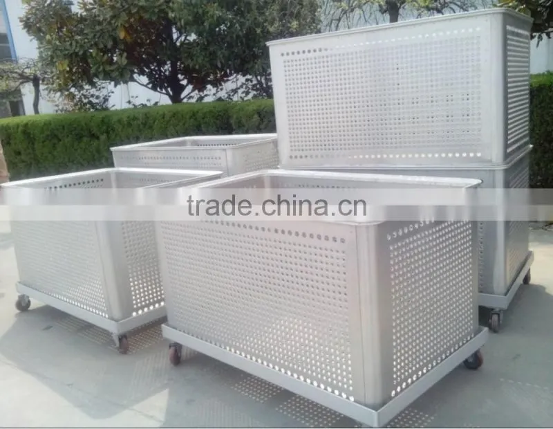 OEM Aluminum turnover container with casters, cargo tansfer container
