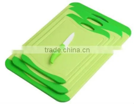Non-slip Antimicrobial TPE Handle Plastic Cutting Board